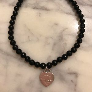 Small Tiffany heart charm bracelet black